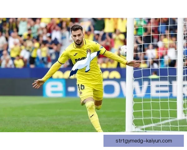 凯塞多在新赛季中持续提升球队贡献，表现稳健引发关注。