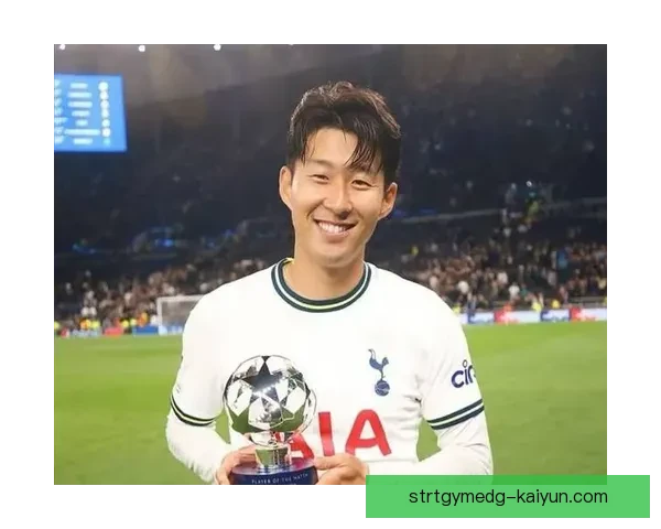 孙兴慜状态回暖，带领热刺在英超联赛中继续追逐前四名。