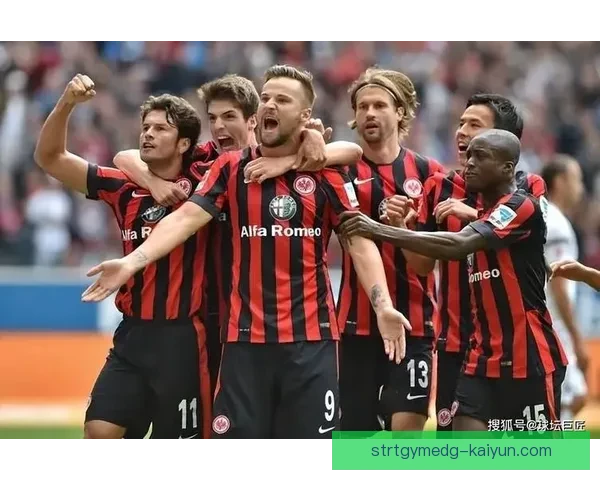 哥伦比亚队防线稳定，状态回暖展现出竞争力增强的良好趋势